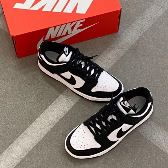 🆕 Nike Dunk Low “Panda” - Brand New, Full Set in Box - Picture 1 of 5